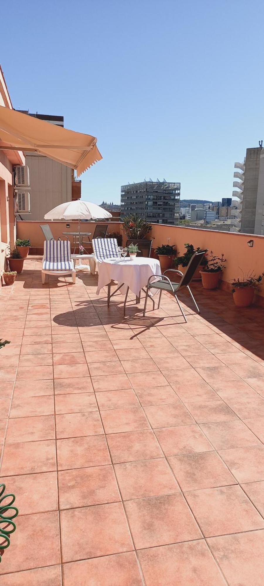 Cozy And Sunny Penthouse Fira Bcn Apartman L'Hospitalet de Llobregat Kültér fotó